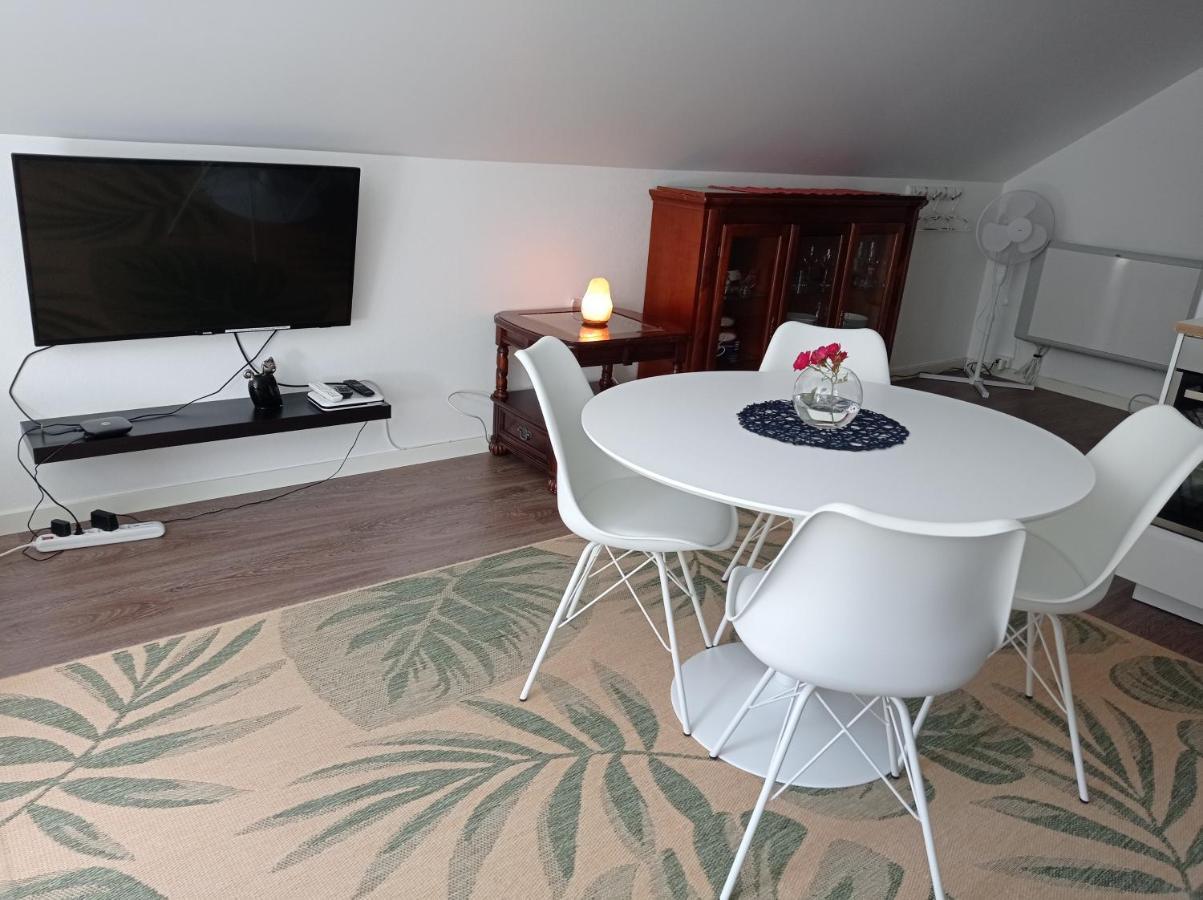 Family Room In Modern House Eide  外观 照片